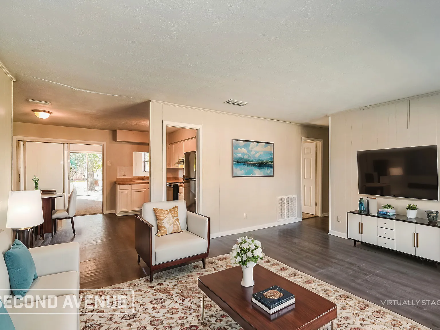 4 bed, 2.0 bath, 1467 sqft, $1,650 — Photo 2