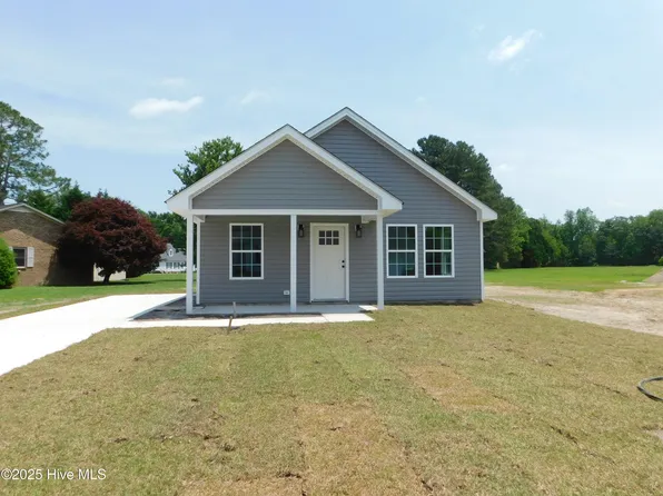 711 Gaston Drive, Hertford, NC 27944