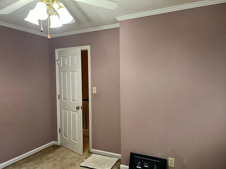 850 Parkview Ct — Photo 17