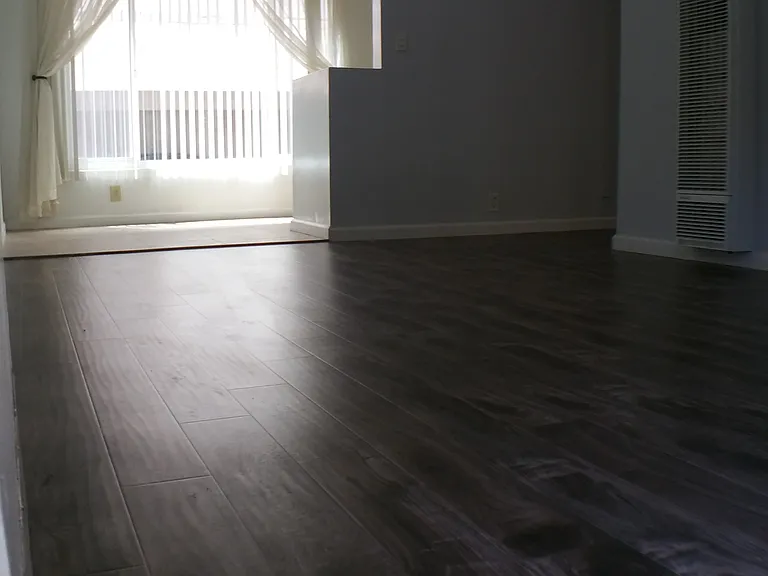 11901 Venice Blvd — Photo 2