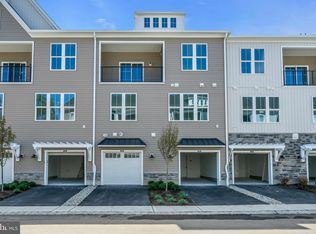 8102 Donatello Dr, Princeton, NJ 08540