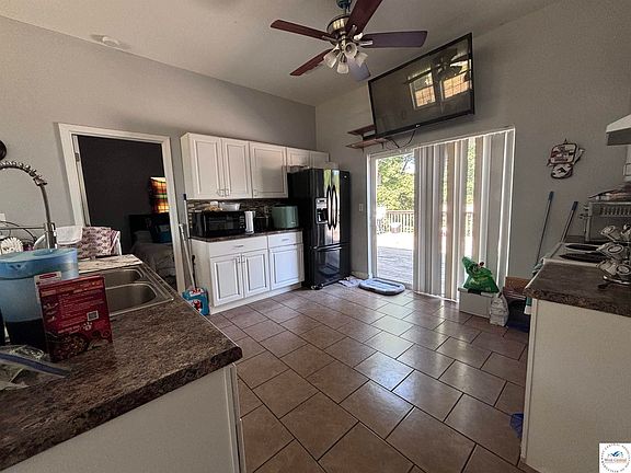 3rd image of 29290 Round House Ave