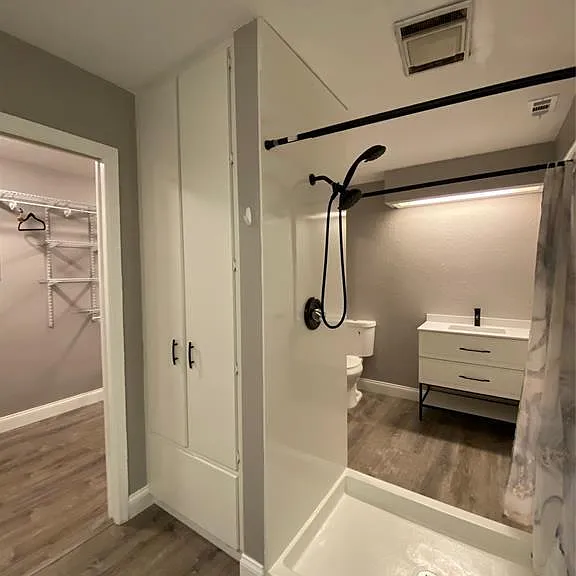 1031 Club House Blvd — Photo 14