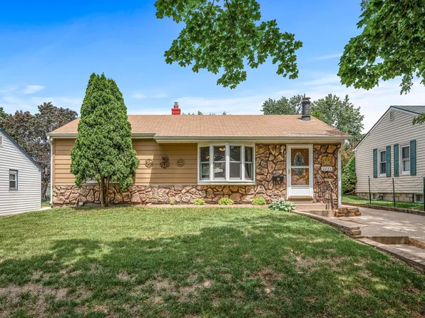 2233 Fremont Ave E, Saint Paul, MN 55119