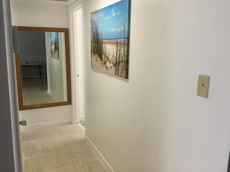 1849 Maravilla Ave #D7 — Photo 6