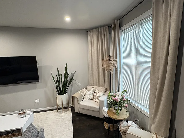 3673 N Elston Ave #2R — Photo 47
