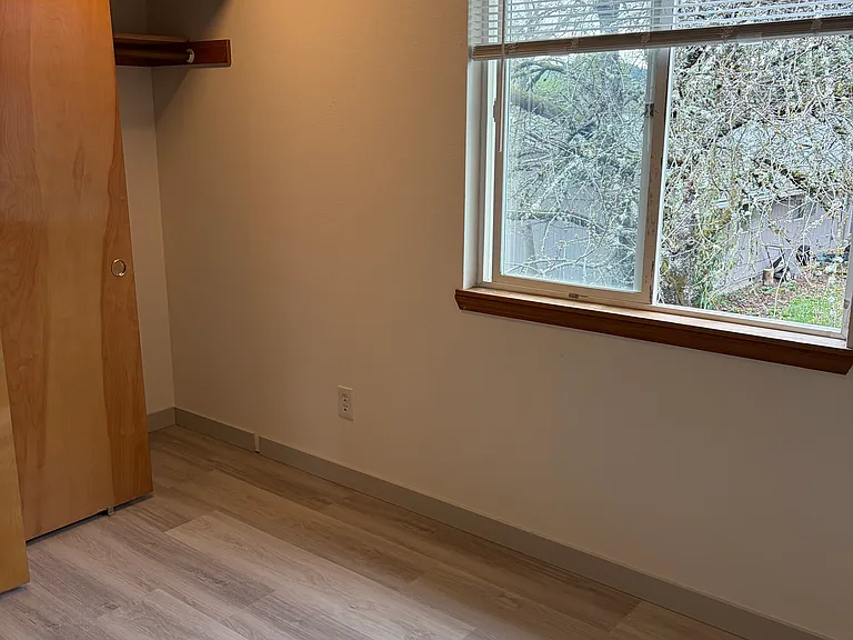 17320 SW Ellis Ct — Photo 11