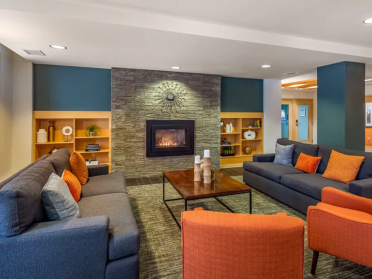 The Enclave Luxury Apartments — Photo 27