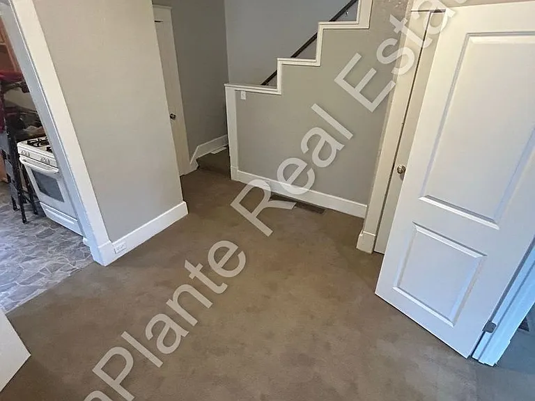 1804 Bigelow St — Photo 7