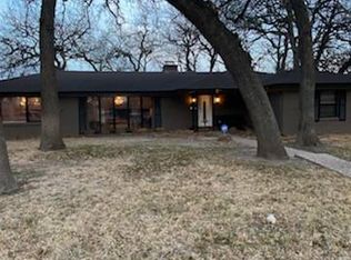 2018 Cooper Dr, Irving, TX 75061