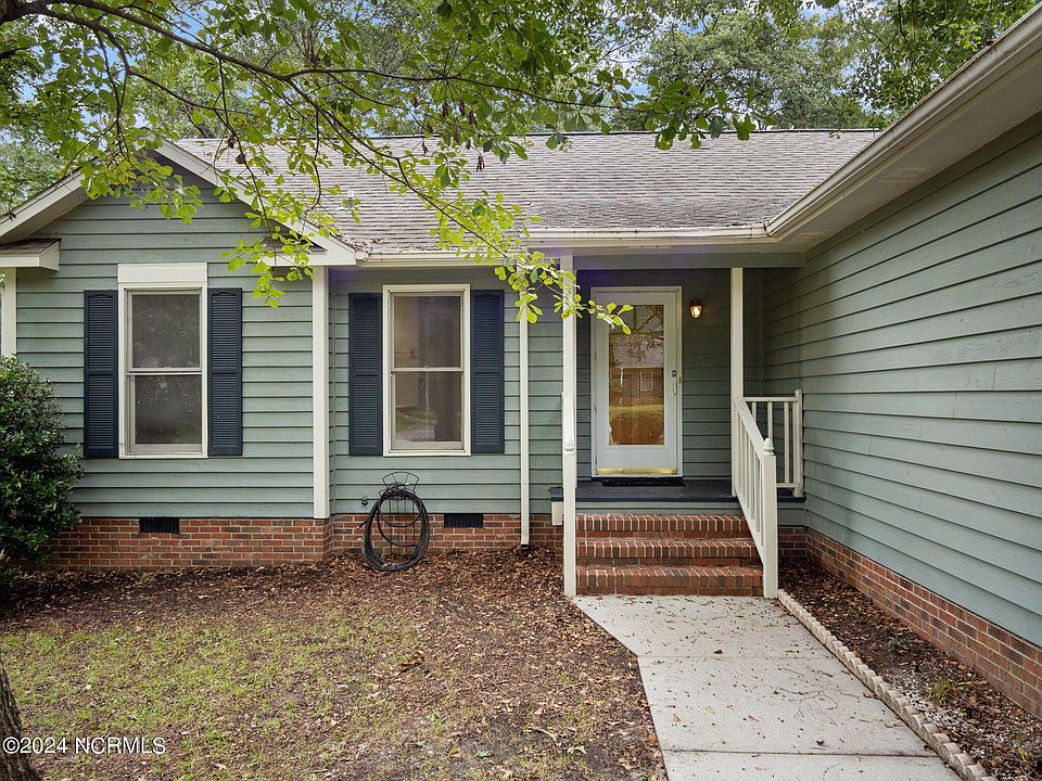 1st image of 1303 Willow Springs Dr E