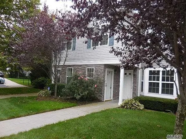 316 Medea Way, Central Islip, NY 11722
