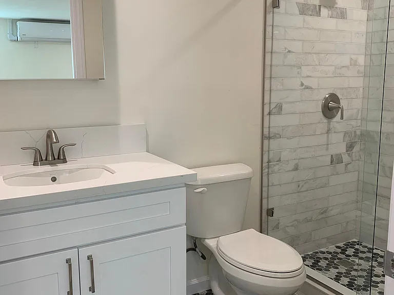657 Quincy Ave #A — Photo 15