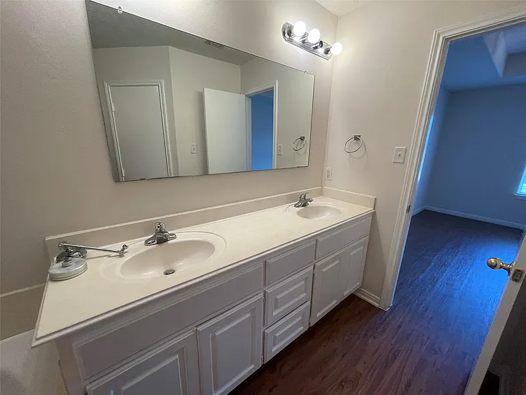 16216 Setting Sun Ct — Photo 14