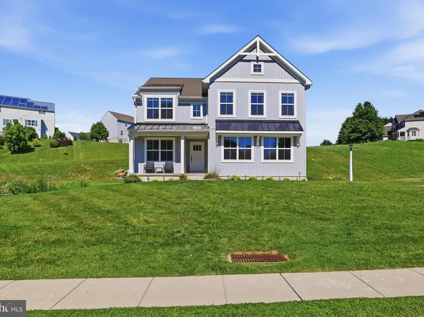 525 Dietz Rd, York, PA 17402