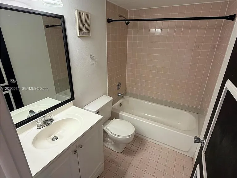 8200 SW 210th St #303 — Photo 7