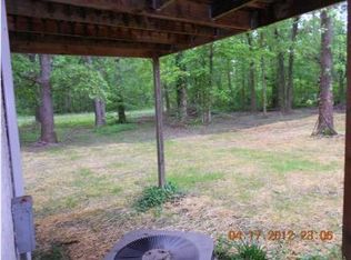 15 Crabtree Rd, Rossville, GA 30741