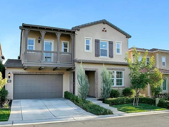 2nd image of 7510 Pesaro Dr