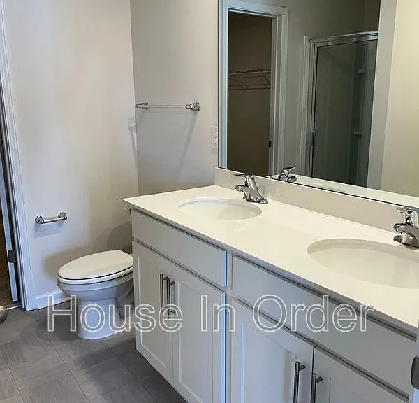 732 Fountain Park Blvd — Photo 9