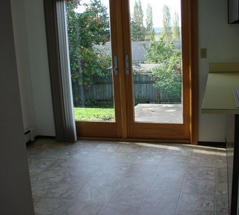 new frech doors on dining area