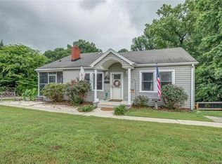288 Park St #3, Cramerton, NC 28032