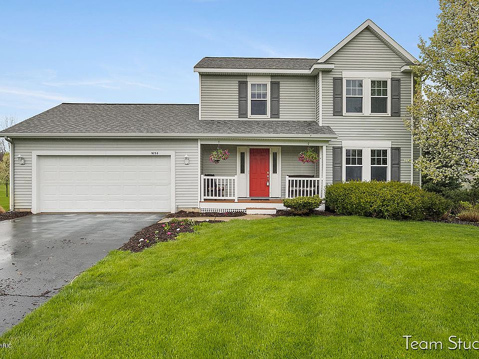 1st image of 9253 Stone View Dr NE