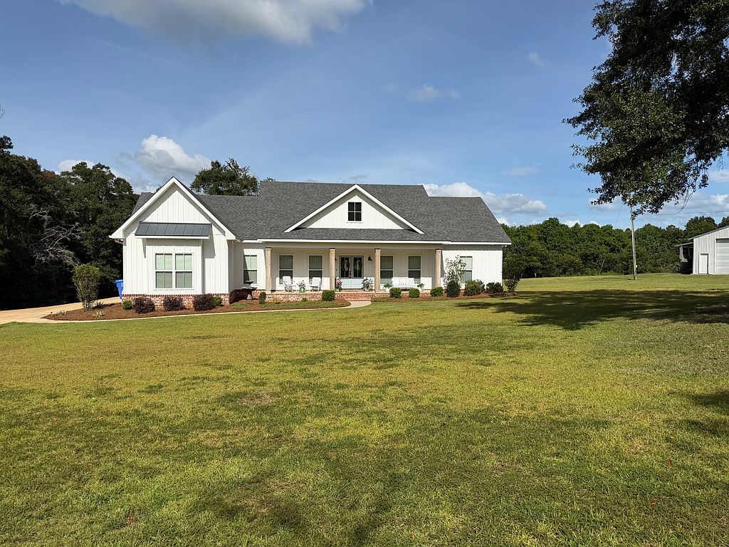348 County Road 664 - Property Image