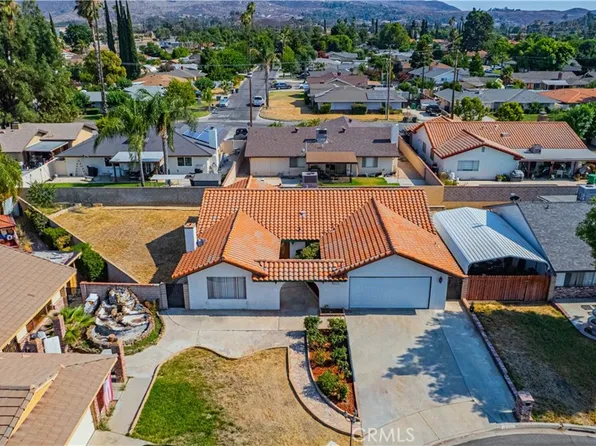 42397 Santiago Dr, Hemet, CA 92544