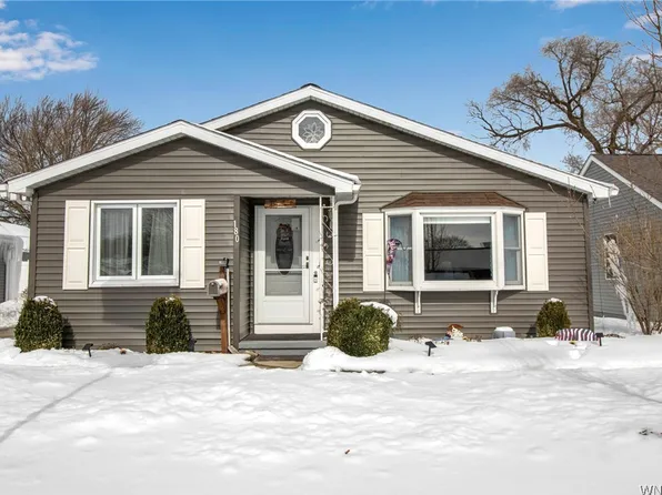 180 Humphrey St, North Tonawanda, NY 14120