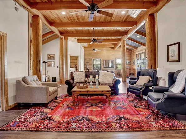 105 Stacia Lane, Kingsland, TX 78639