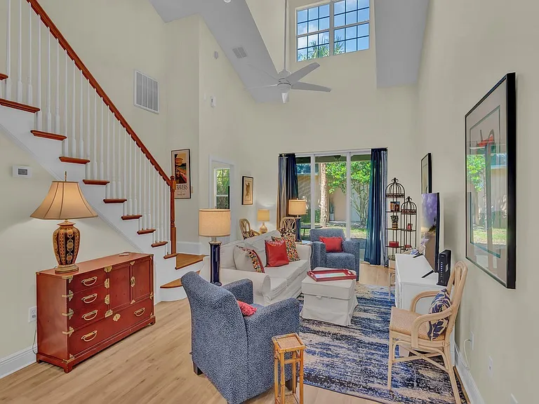 1638 Baseline Ln — Photo 4