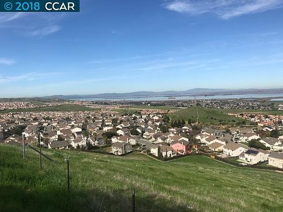 5th image of 454 Oak Crest Pl