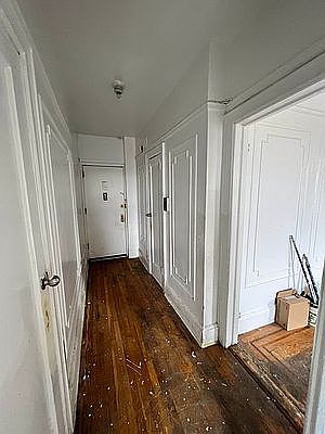 2nd image of 172-20 90th Ave #C1