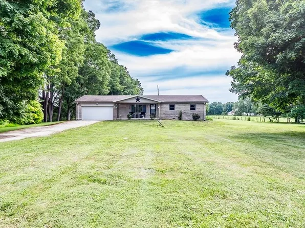 7613 S State Road 1, Milton, IN 47357