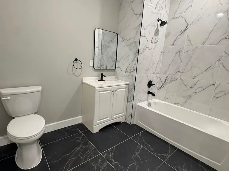 166 Fair St — Photo 3