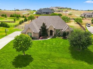 196 Bearclaw Cir, Aledo, TX 76008
