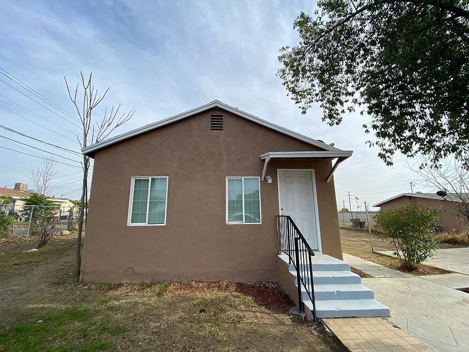 1st image of 1015 Gage St