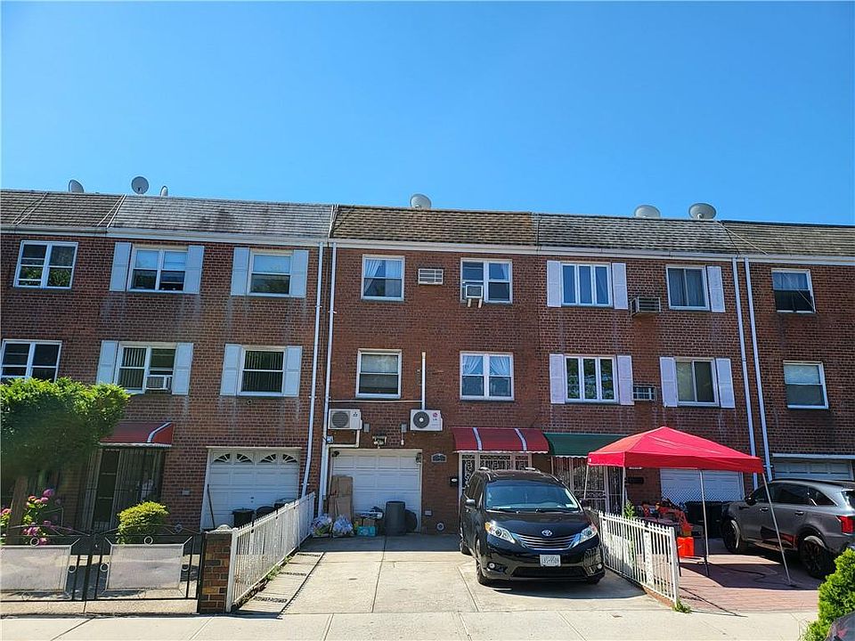 1st image of 70-12 30th Ave