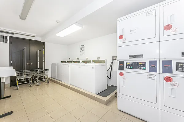 Rented by MNS | media 19