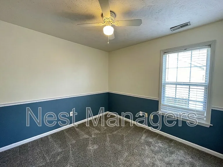 2567 Cameron Woods Ln — Photo 6