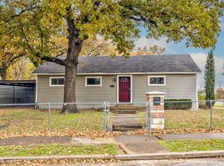 2611 W Amherst Ave, Dallas, TX 75235
