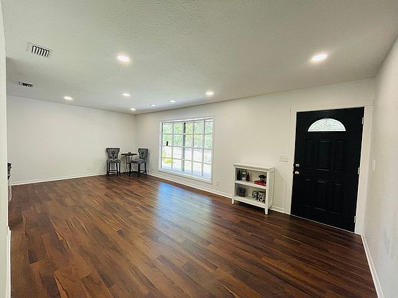 2nd image of 13004 SW 113th Pl