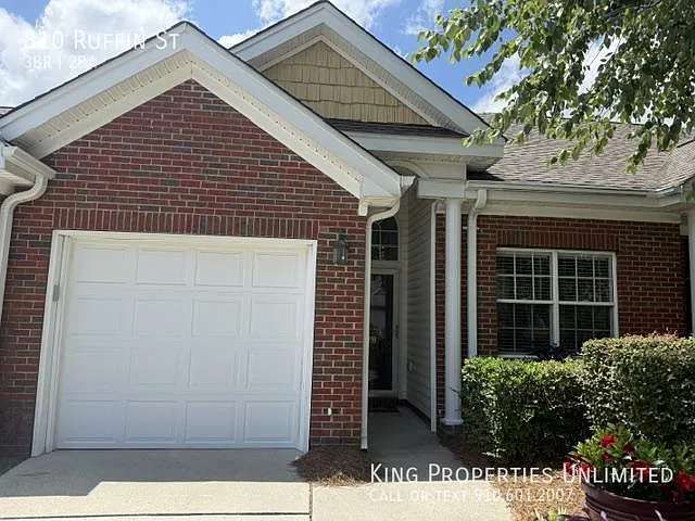 810 Ruffin St — Photo 1