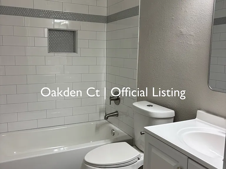 28602 Oakden Ct — Photo 8