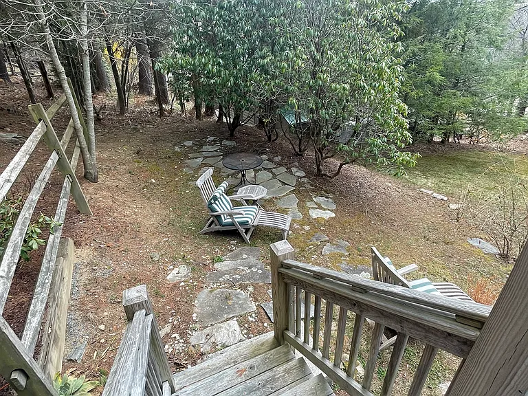 640 Morningside Dr — Photo 98