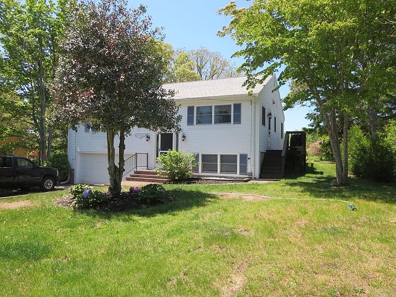 1st image of 107 Heritage Ln