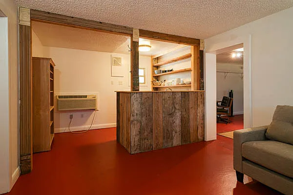 1540 W Broadway St #12 — Photo 9