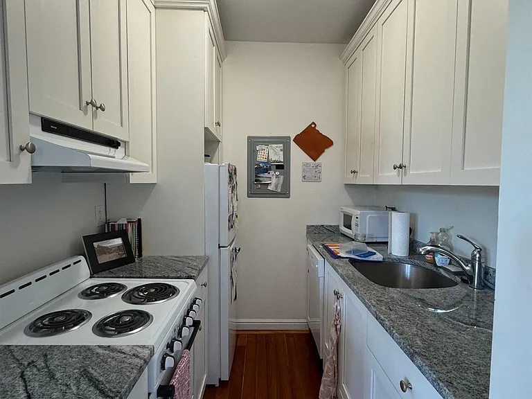 5 Craigie St — Photo 3