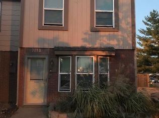 717 SW Liggett Rd APT D, Blue Springs, MO 64015