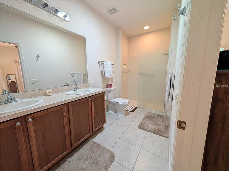 4480 Strathmore Dr — Photo 22